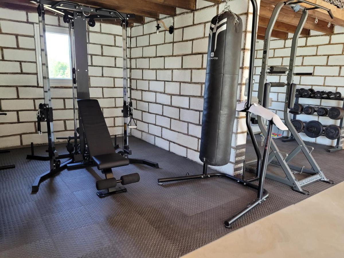 Chambre Vigne, Piscine Spa Fitness Lugon et l’Ile du Carney Buitenkant foto